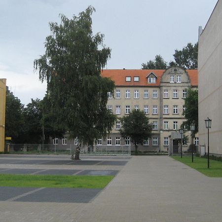 Hotel Feniks Gniezno Exterior foto